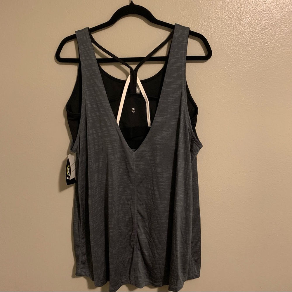Champion Women’s Tank Top with Built in Bra. Gray Size:XXL. NWT - Picture 2 of 8